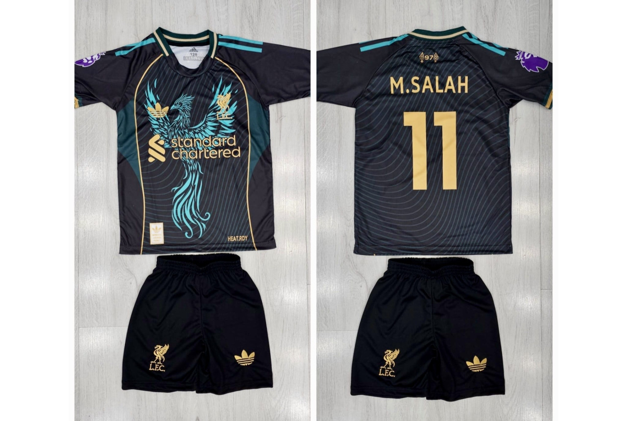 8362 Детски футболен комплект Liverpool  M.SALAH 11